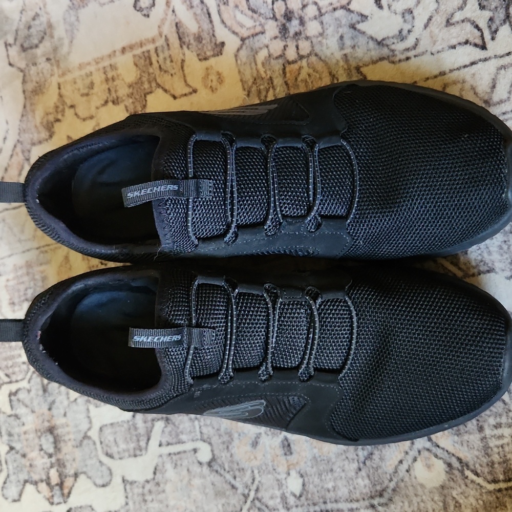 Skechers Men's Black Athletic Sneakers US 12 - Picture 2 of 8